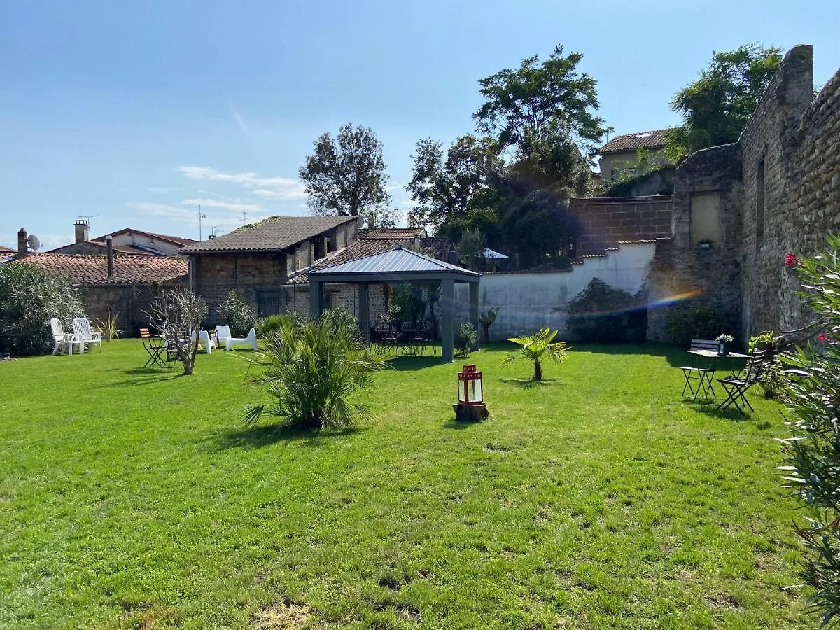Appartamento Le Charles IX Roussillon  0*, Roussillon (Isere) Francia