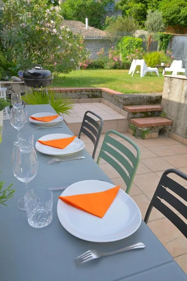 Appartement Le Charles IX à Roussillon  Roussillon (Isere)