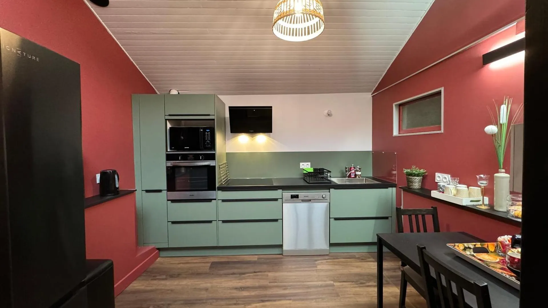 Appartamento Le Charles IX Roussillon  0*, Roussillon (Isere) Francia