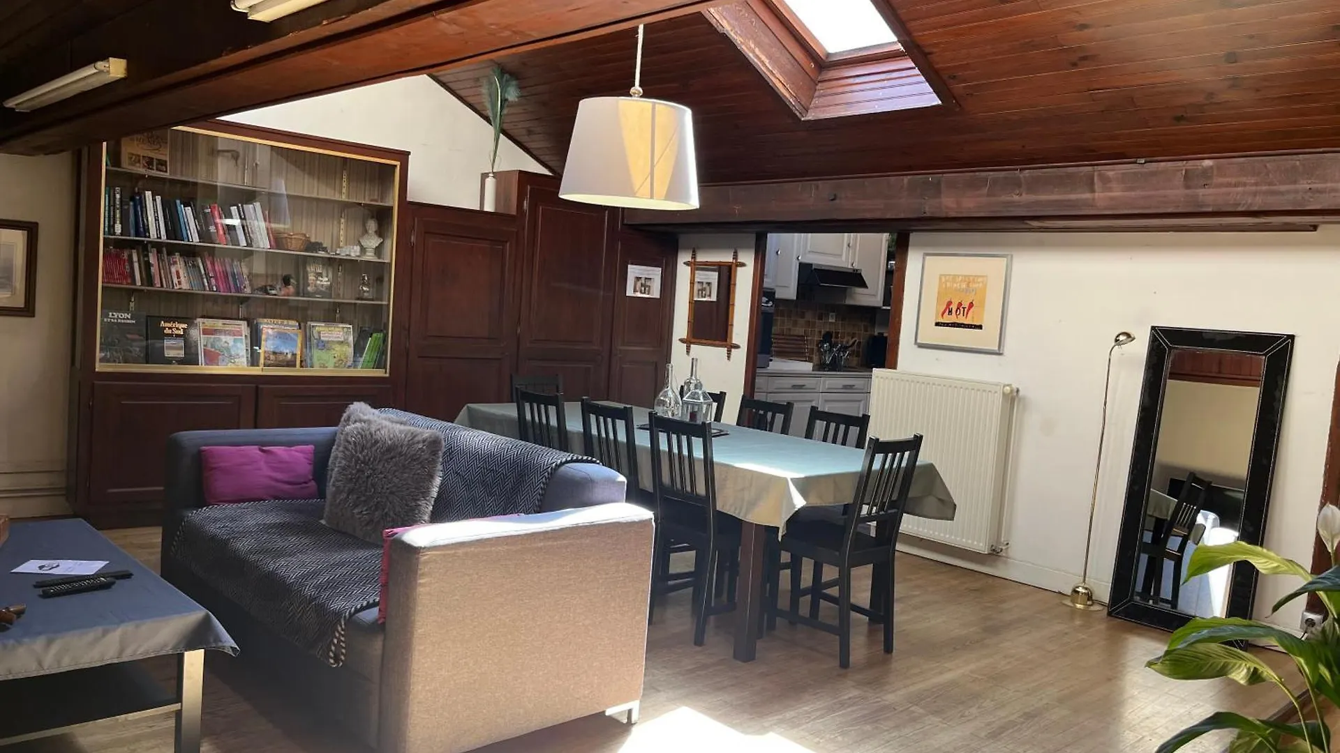 Appartement Le Charles IX à Roussillon   Roussillon (Isere)